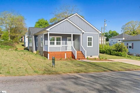 Photo of 54 3rd Avenue, Greenville, SC 29611 (MLS # 1587085)