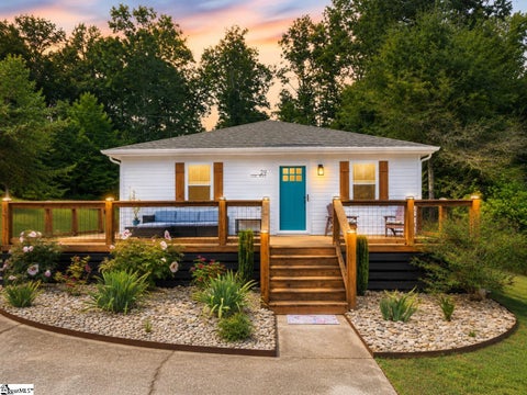 Photo of 29 Lee Way, Taylors, SC 29687 (MLS # 1602316)