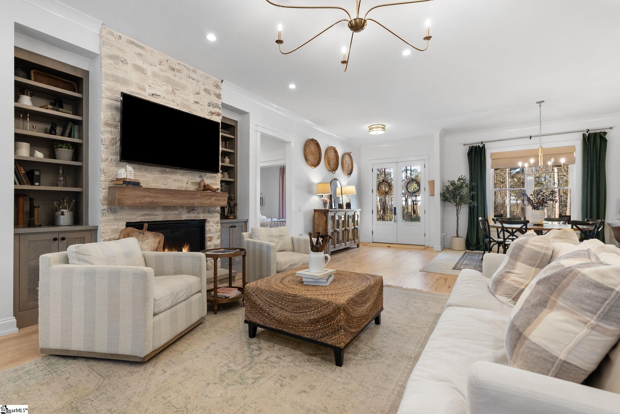 613 Aqua View Drive