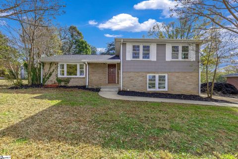 Photo of 24 North Harbor Drive, Greenville, SC 29611 (MLS # 1575502)