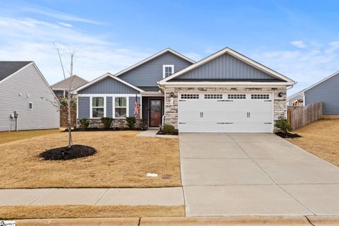 Photo of 219 Bending Branch Road, Greenville, SC 29605 (MLS # 1576990)