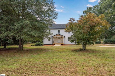212 Colonels Road Pendleton SC 29670