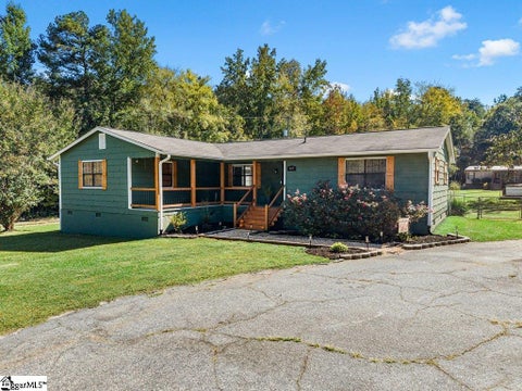 Photo of 807 Glenn Springs Road, Pacolet, SC 29372 (MLS # 1606846)