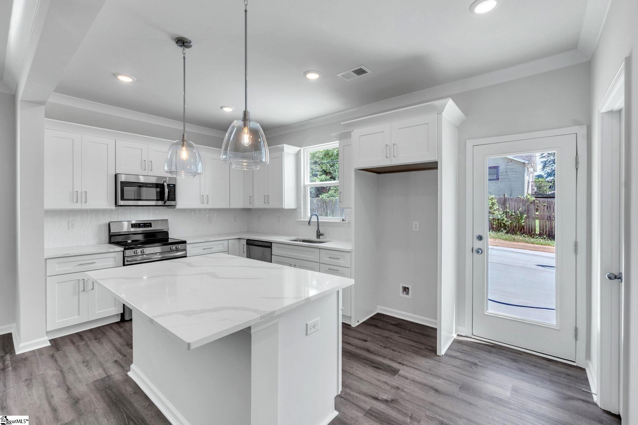 241 Willard Street