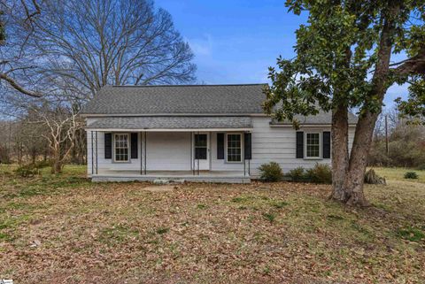201 E Beattie Street Liberty SC 29657