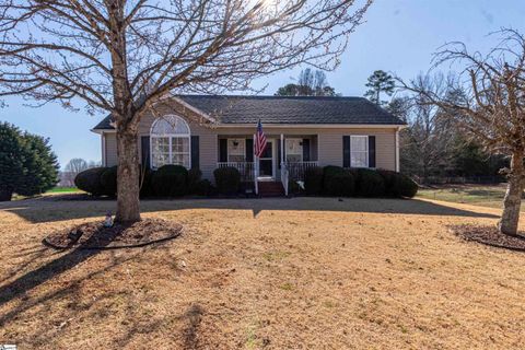 Photo of 505 Brightfield Lane, Greer, SC 29651 (MLS # 1582018)