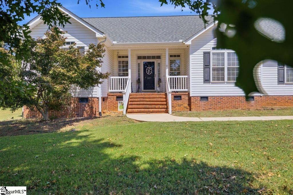 107 Saddle Brook