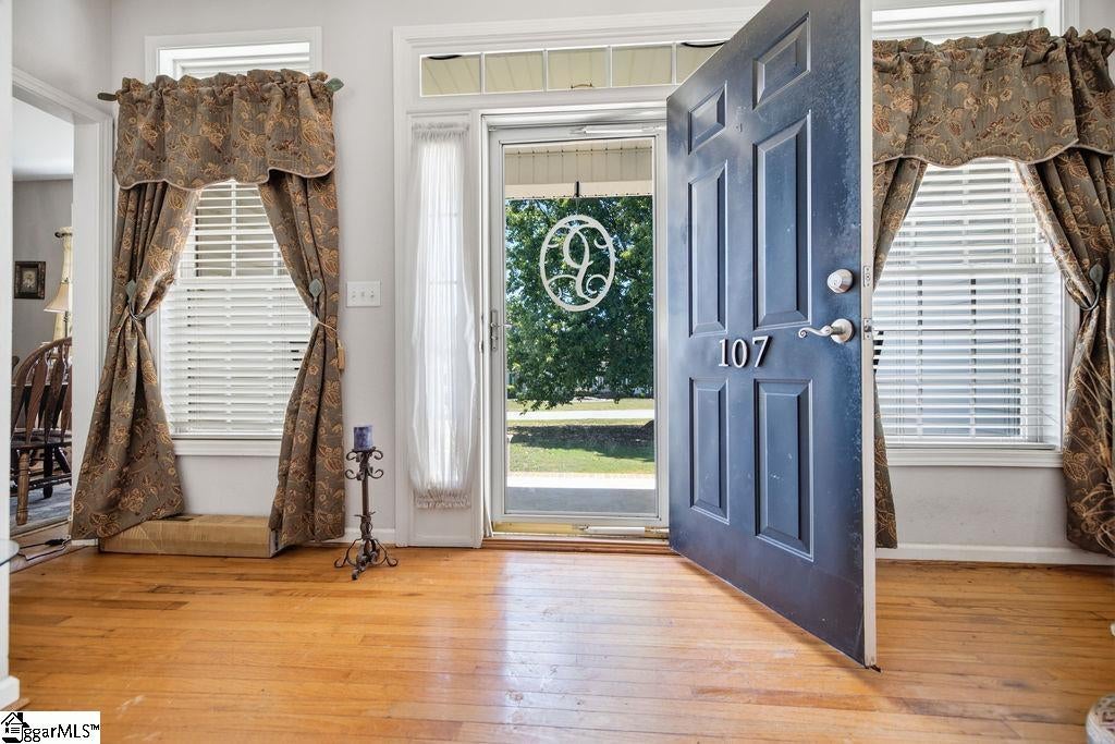 107 Saddle Brook