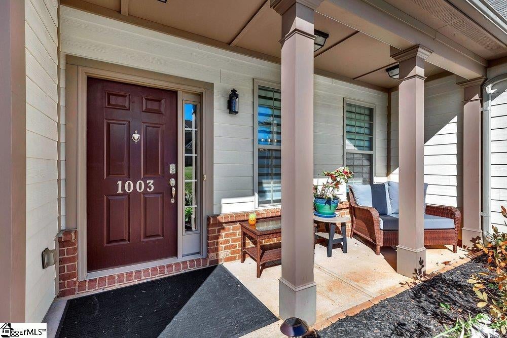 1003 Hillcrest Court
