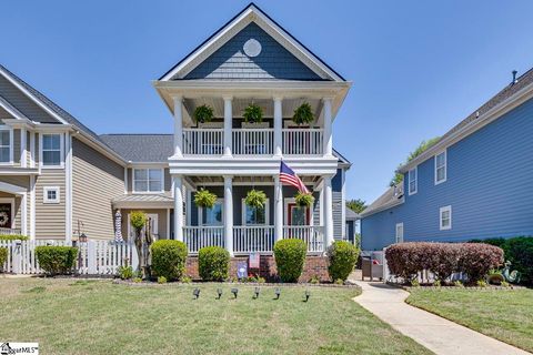 Photo of 15 Valcourt Circle, Simpsonville, SC 29680 (MLS # 1589659)