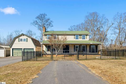 1613 Abercrombie Road Fountain Inn SC 29644