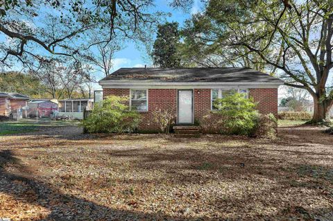 Photo of 101 Mimosa Court, Anderson, SC 29625 (MLS # 1577179)
