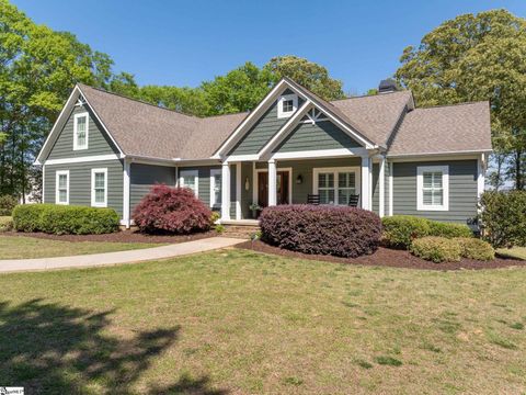 Photo of 95 Triangle Pine Road, Fountain Inn, SC 29644 (MLS # 1588958)