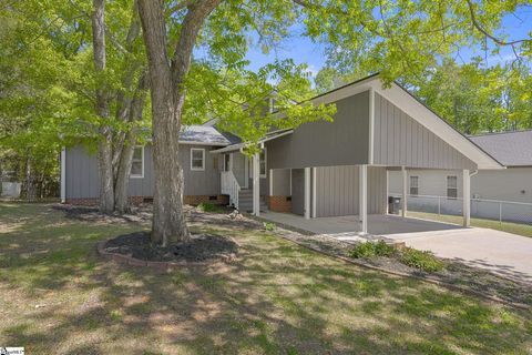 209 Tollgate Road Simpsonville SC 29681