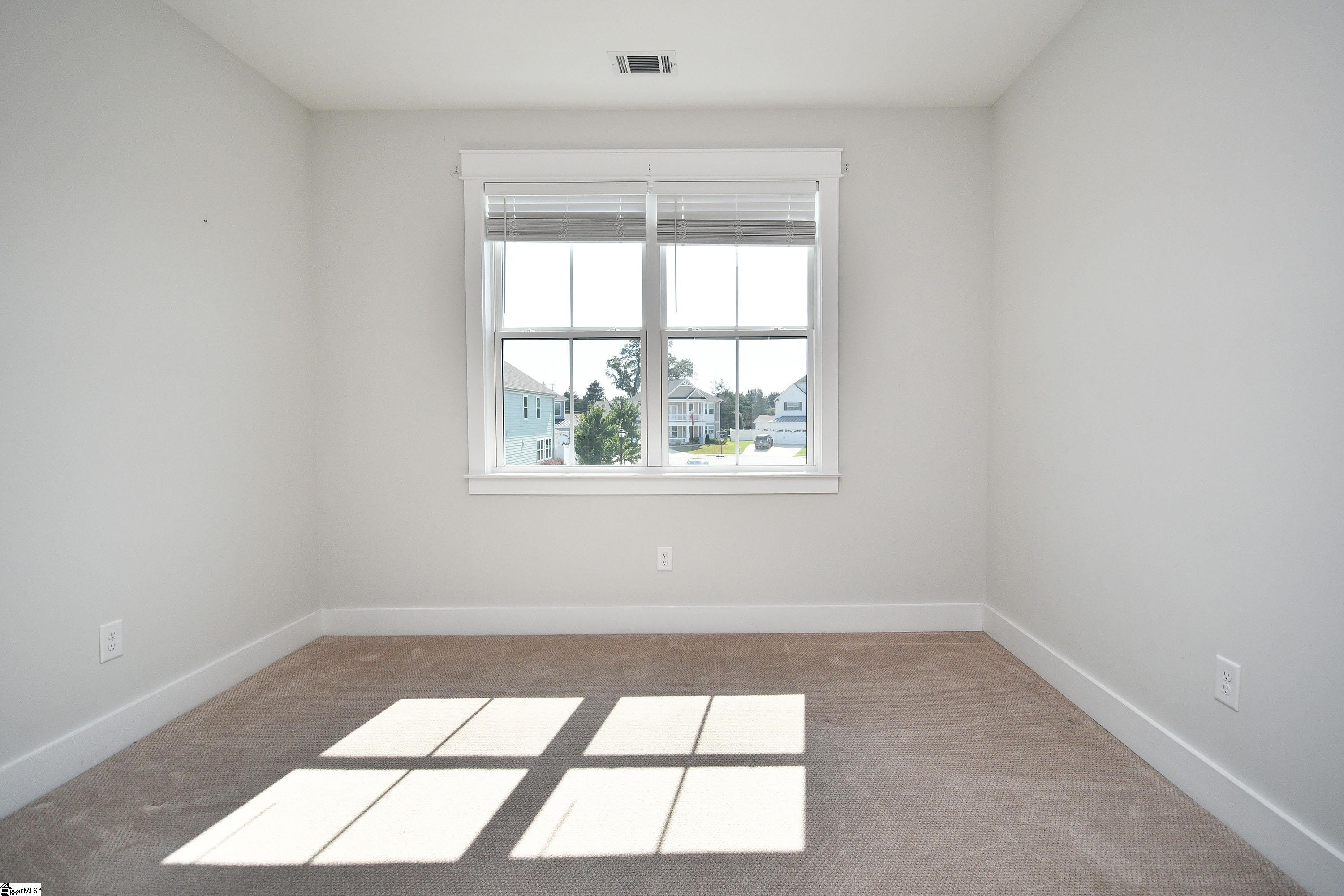 Greenville, South Carolina 29607, United States, 5 Bedrooms Bedrooms, ,5 BathroomsBathrooms,Residential,Active,204526