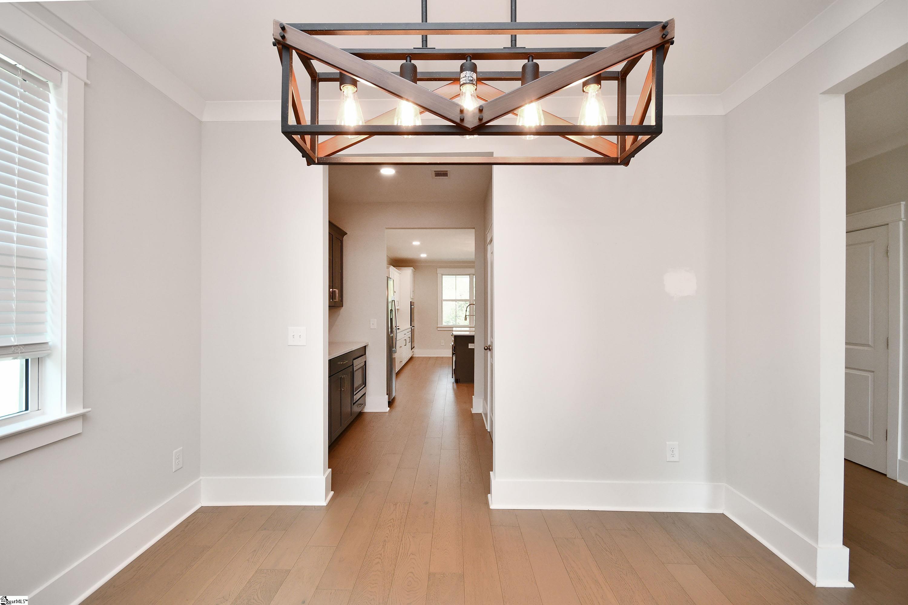 Greenville, South Carolina 29607, United States, 5 Bedrooms Bedrooms, ,5 BathroomsBathrooms,Residential,Active,204526