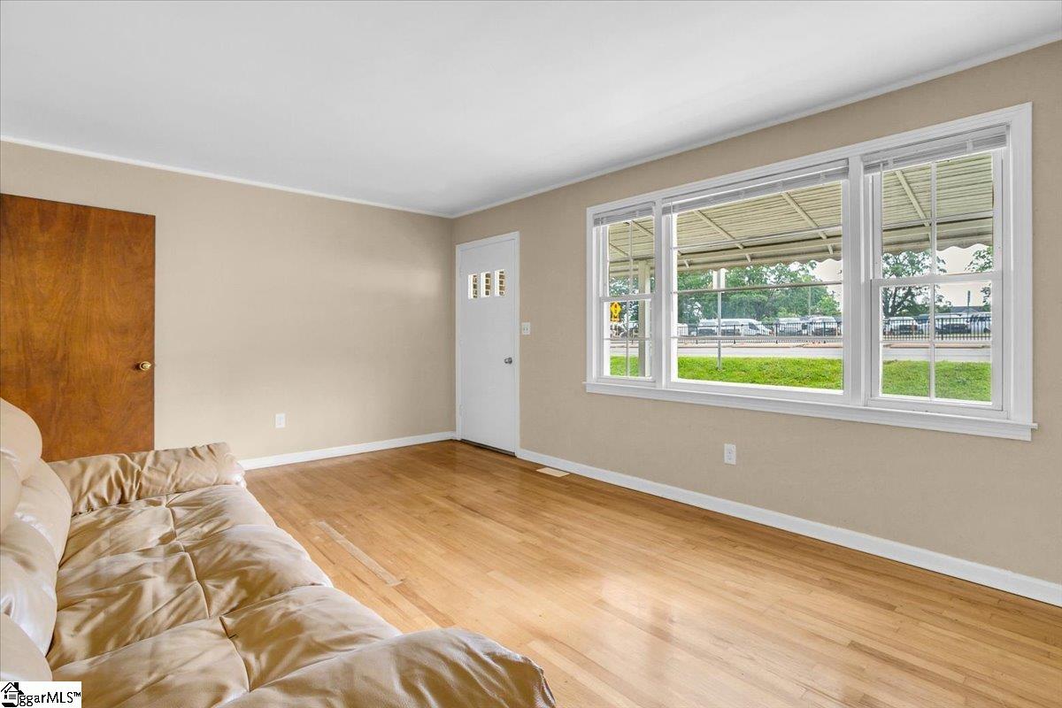 Greenville, South Carolina 29611, United States, 3 Bedrooms Bedrooms, ,2 BathroomsBathrooms,Residential,Active,177926