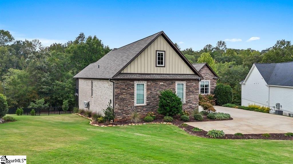 383 Island Green Lane