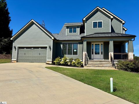 812 Batten Cottage Court Boiling Springs SC 29316