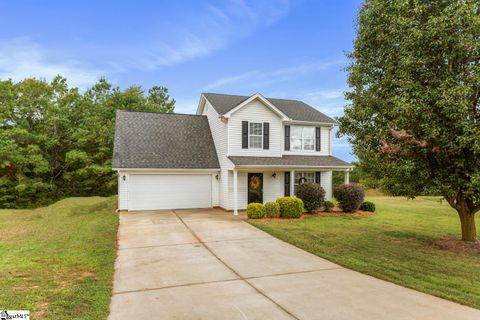 Photo of 102 Lochenshire Place, Belton, SC 29627 (MLS # 1571610)