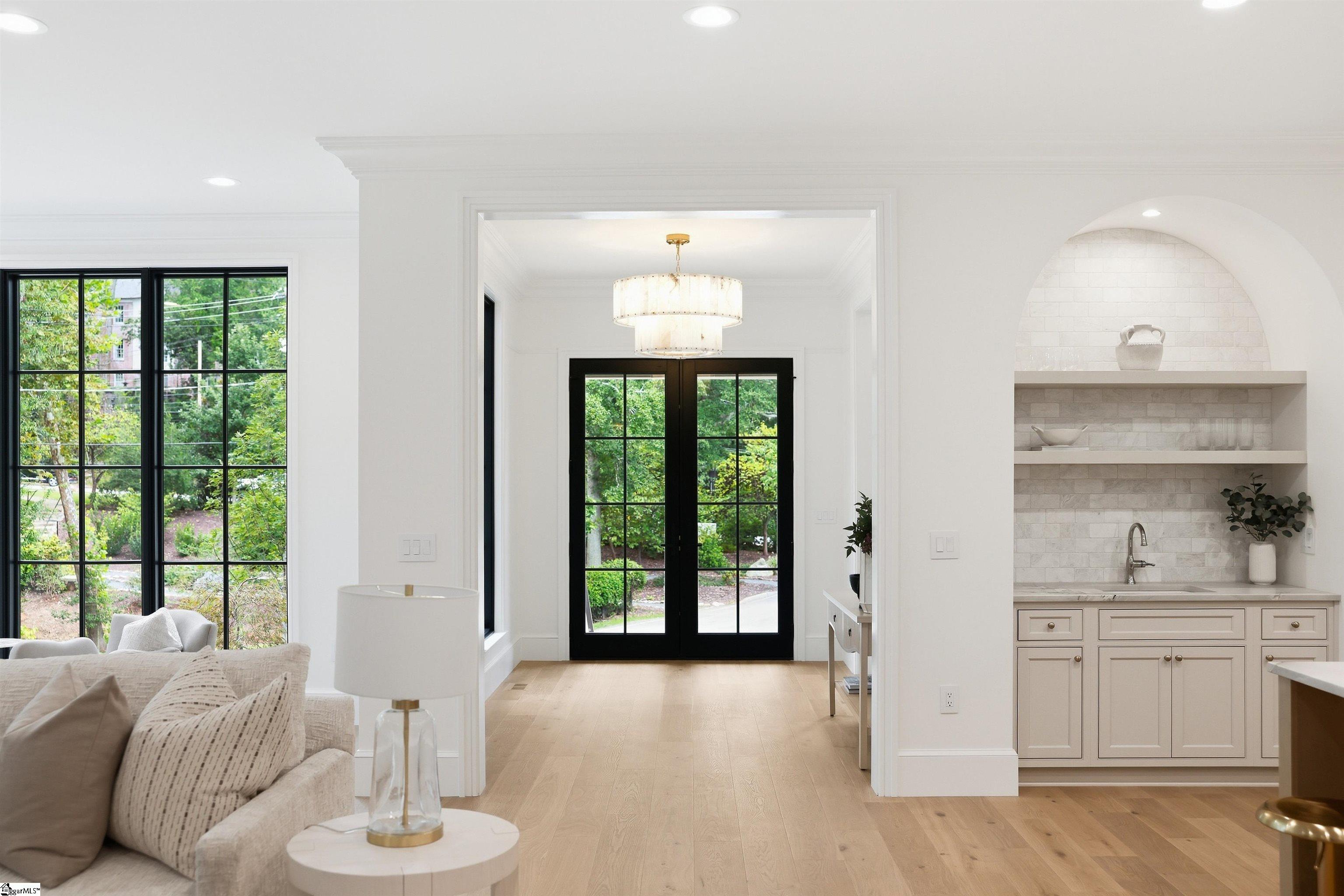 101 Sherwood Street Unit 100