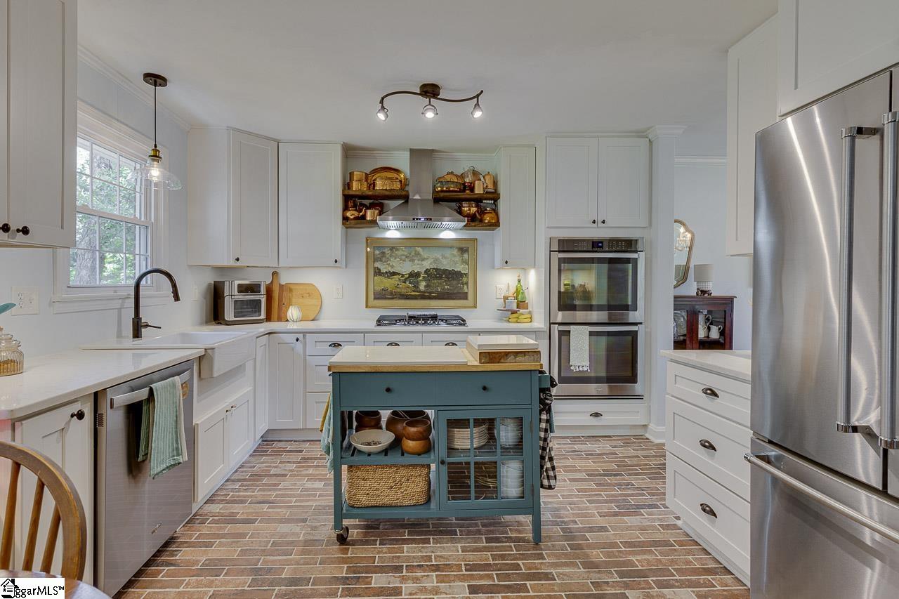 Greenville, South Carolina 29615, United States, 3 Bedrooms Bedrooms, ,2 BathroomsBathrooms,Residential,Contingent,130522