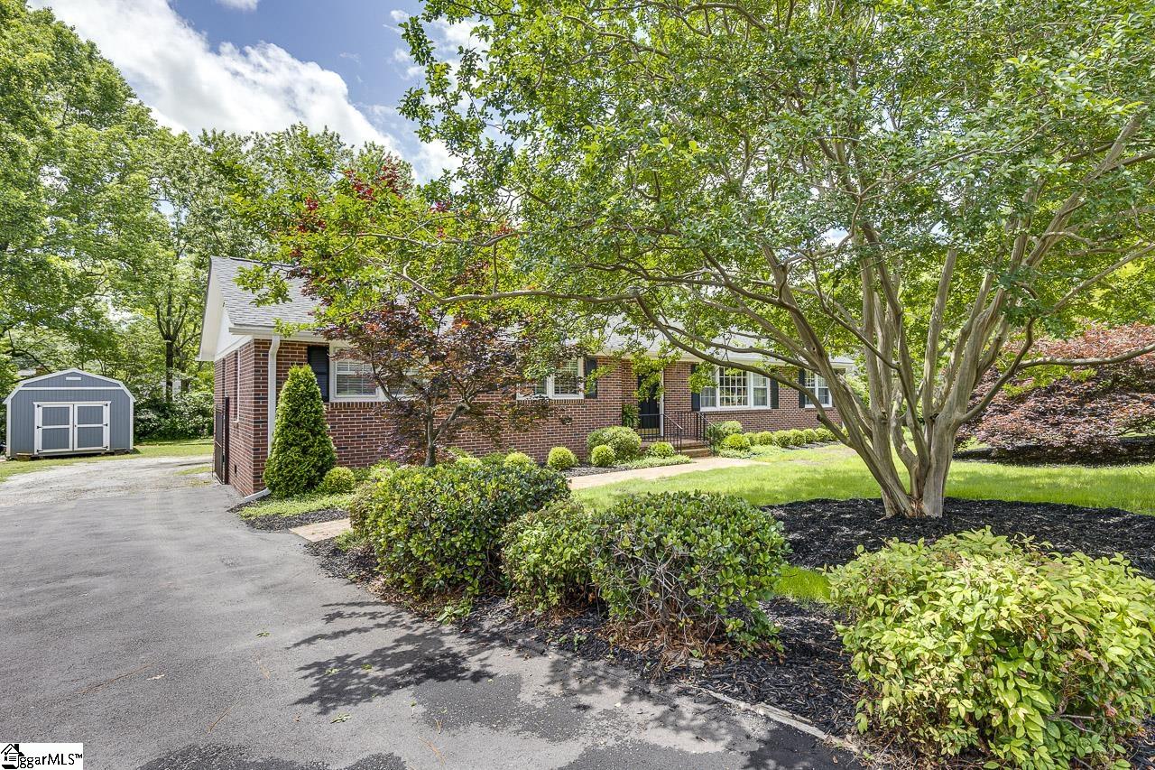 Greenville, South Carolina 29615, United States, 3 Bedrooms Bedrooms, ,2 BathroomsBathrooms,Residential,Contingent,130522