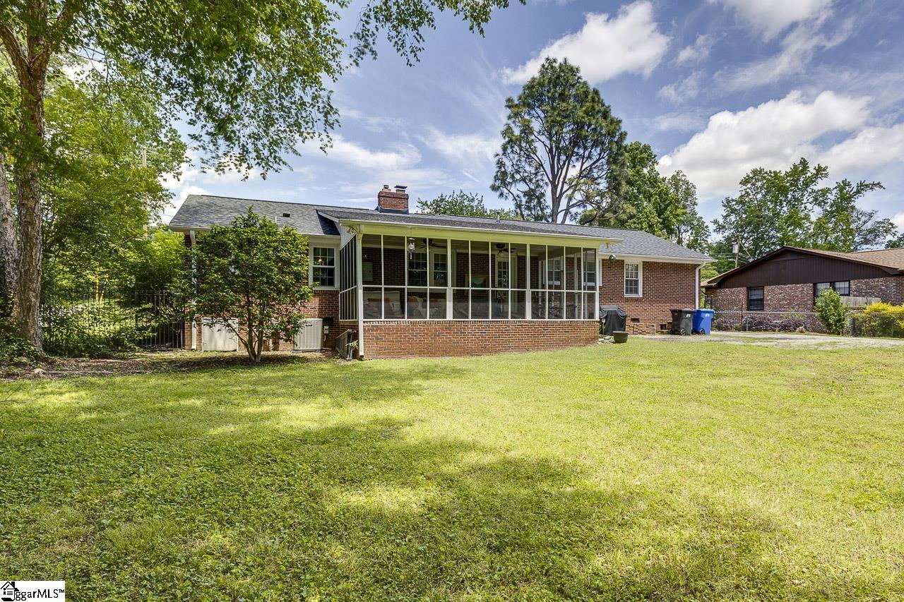 Greenville, South Carolina 29615, United States, 3 Bedrooms Bedrooms, ,2 BathroomsBathrooms,Residential,Contingent,130522