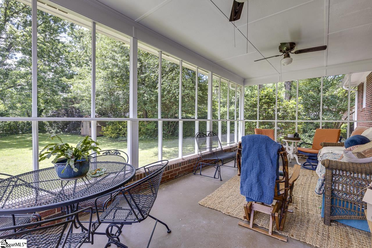 Greenville, South Carolina 29615, United States, 3 Bedrooms Bedrooms, ,2 BathroomsBathrooms,Residential,Contingent,130522