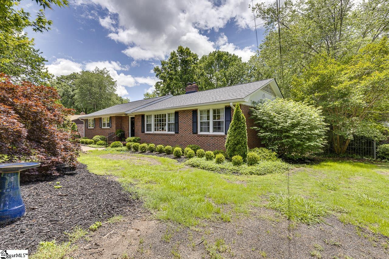 Greenville, South Carolina 29615, United States, 3 Bedrooms Bedrooms, ,2 BathroomsBathrooms,Residential,Contingent,130522