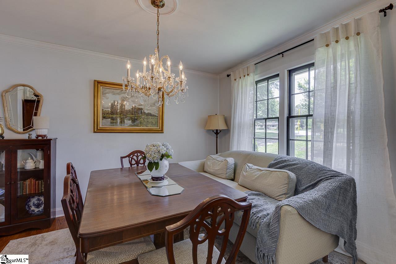 Greenville, South Carolina 29615, United States, 3 Bedrooms Bedrooms, ,2 BathroomsBathrooms,Residential,Contingent,130522