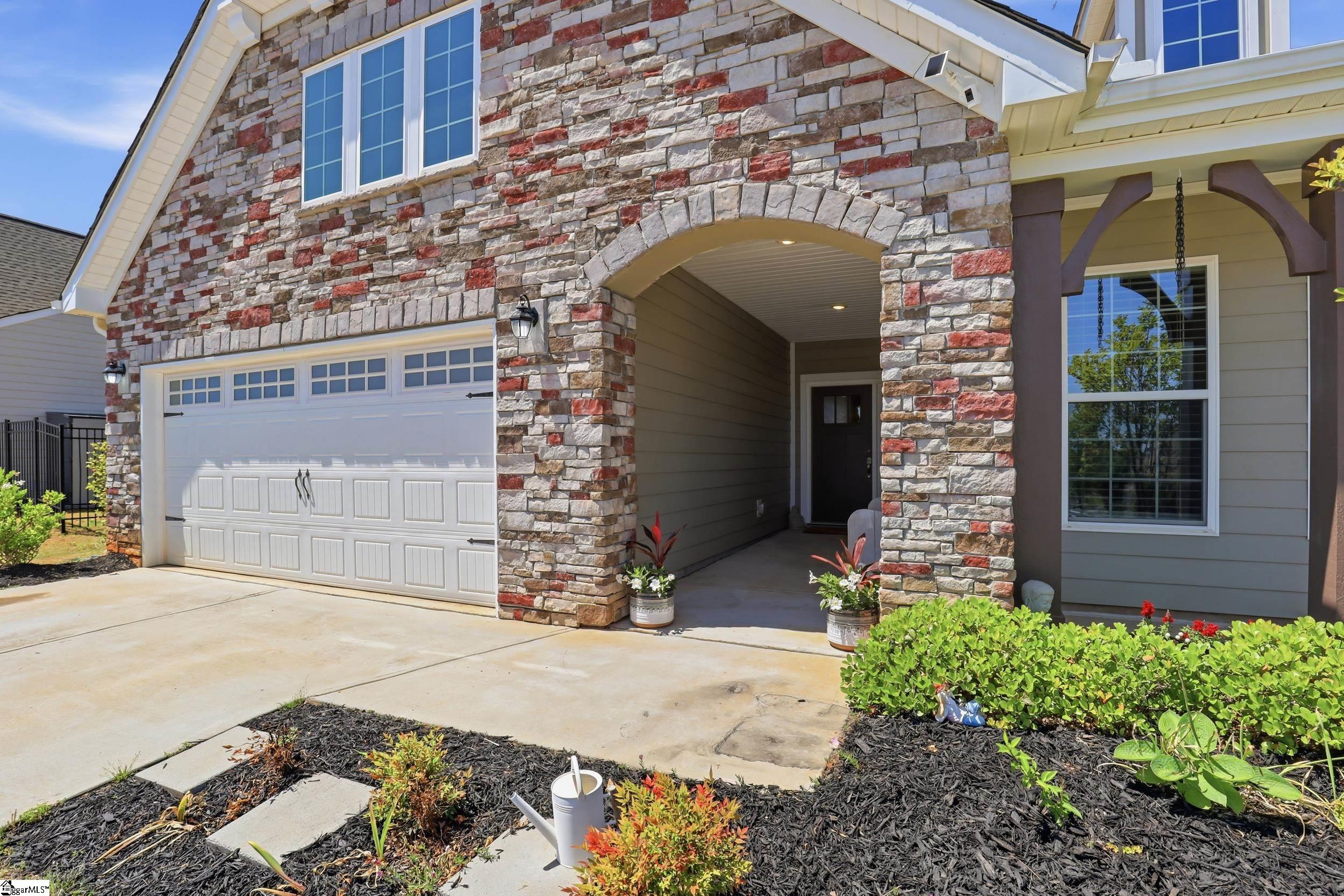 284 Double Crest Drive