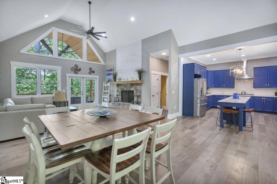 1115 Hawk Harbor Drive