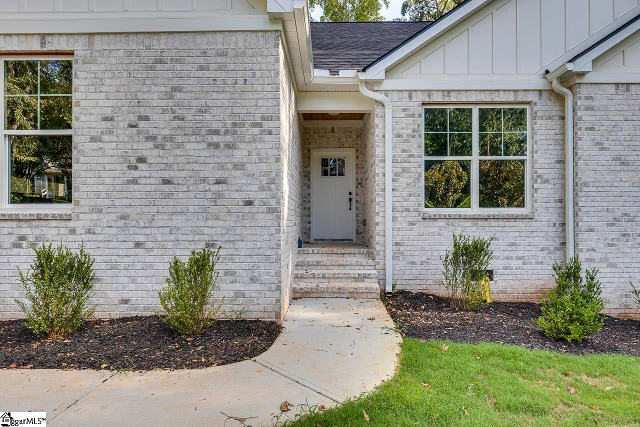 513 Quail Hollow Road
