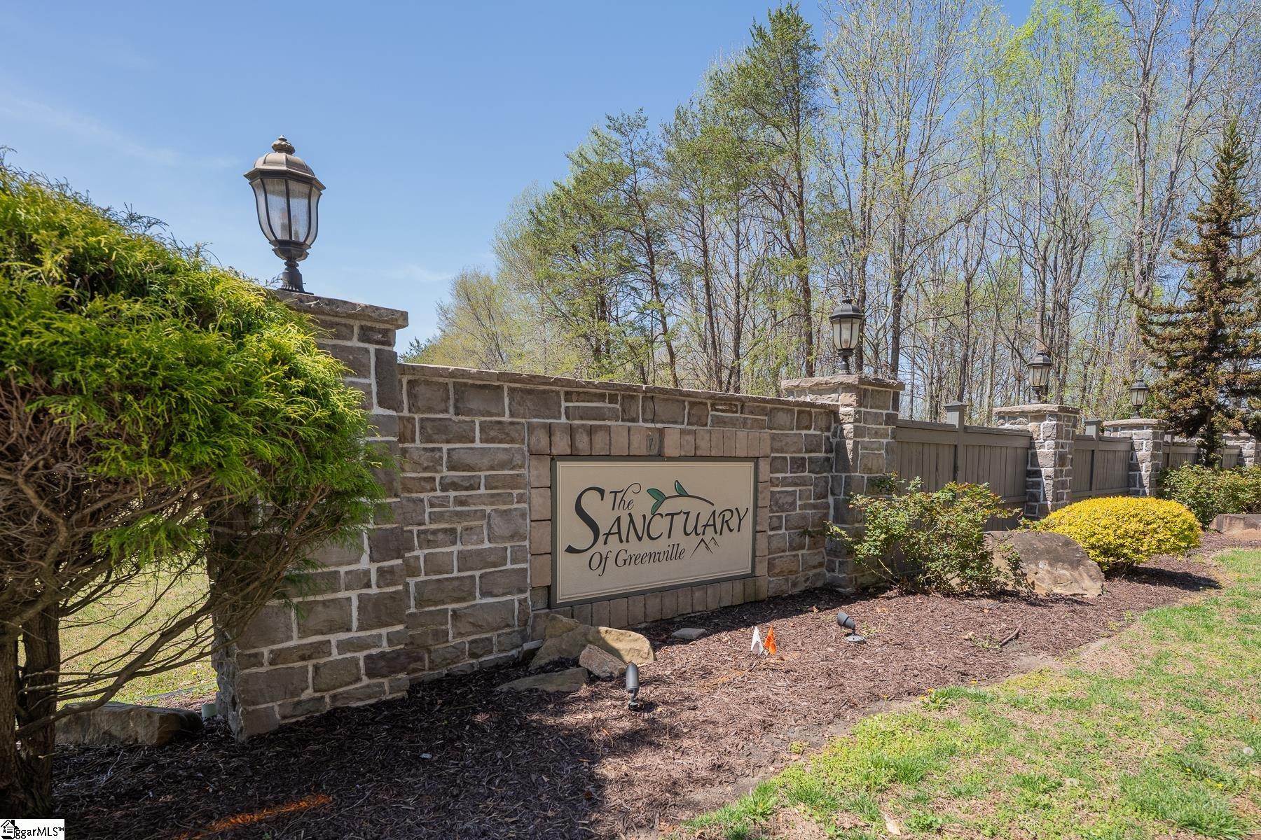 101 Deer Thicket Way