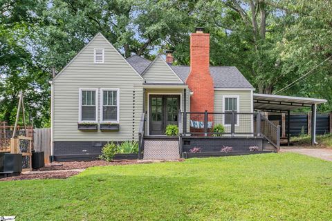 Photo of 208 Mcmakin Drive, Greenville, SC 29617 (MLS # 1593069)