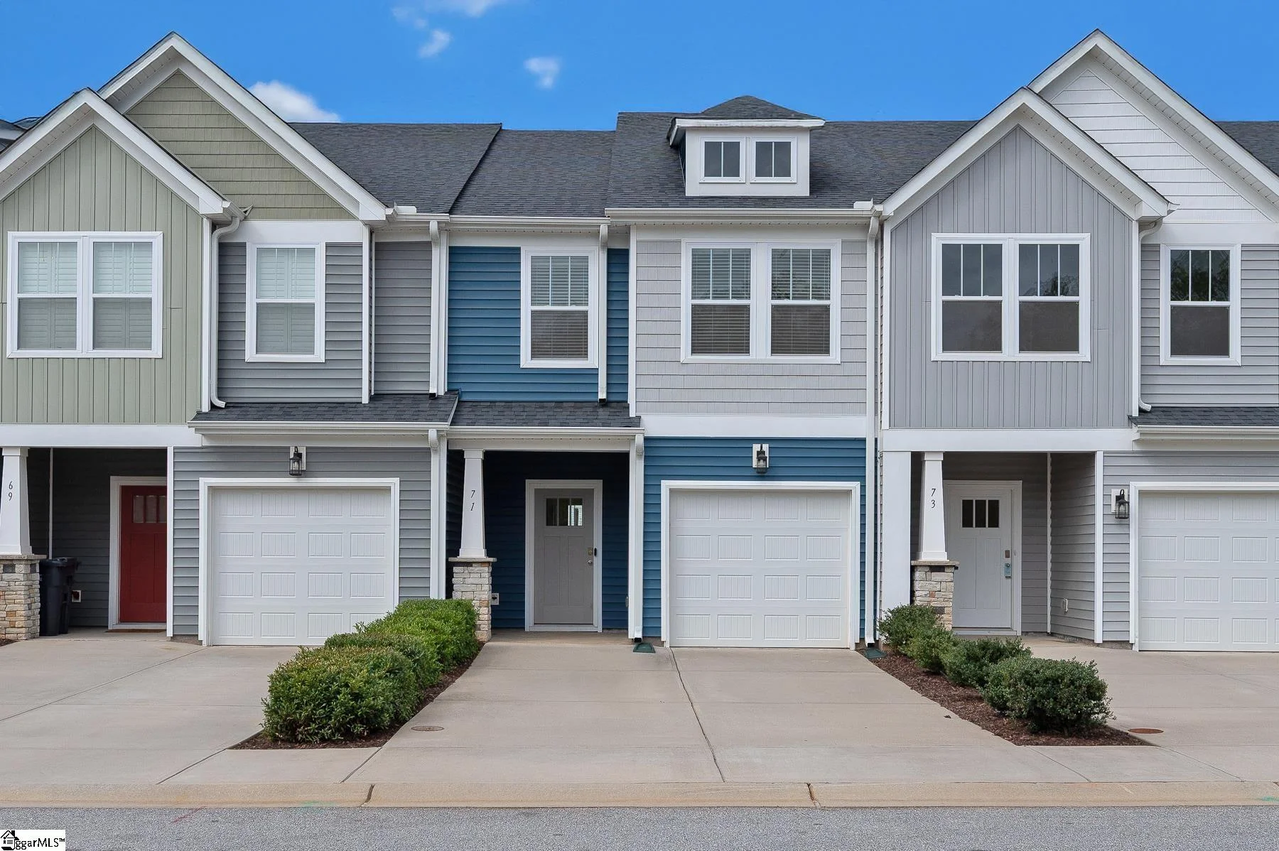 71 Mardale Lane