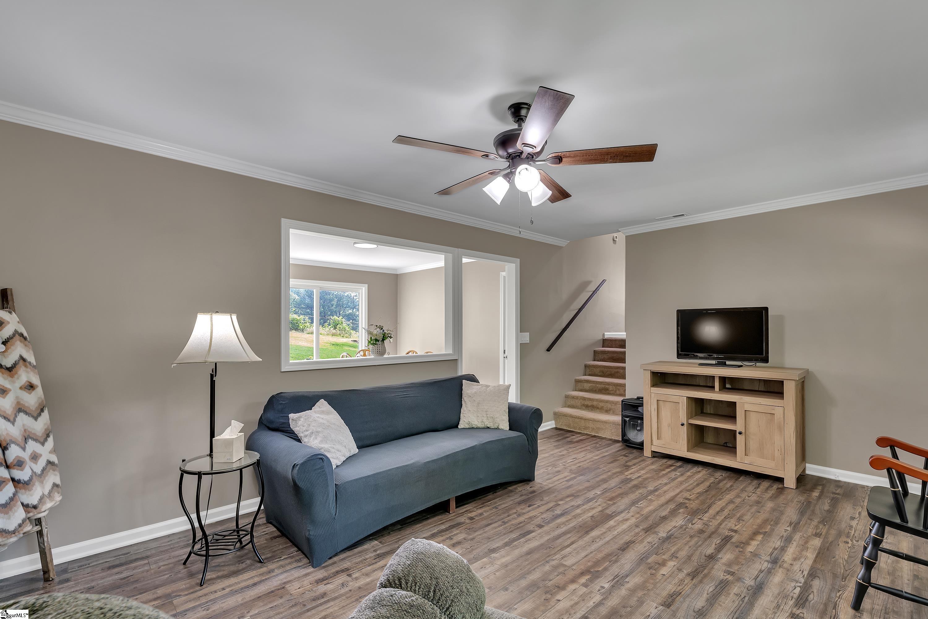 12 Ridgeline Drive