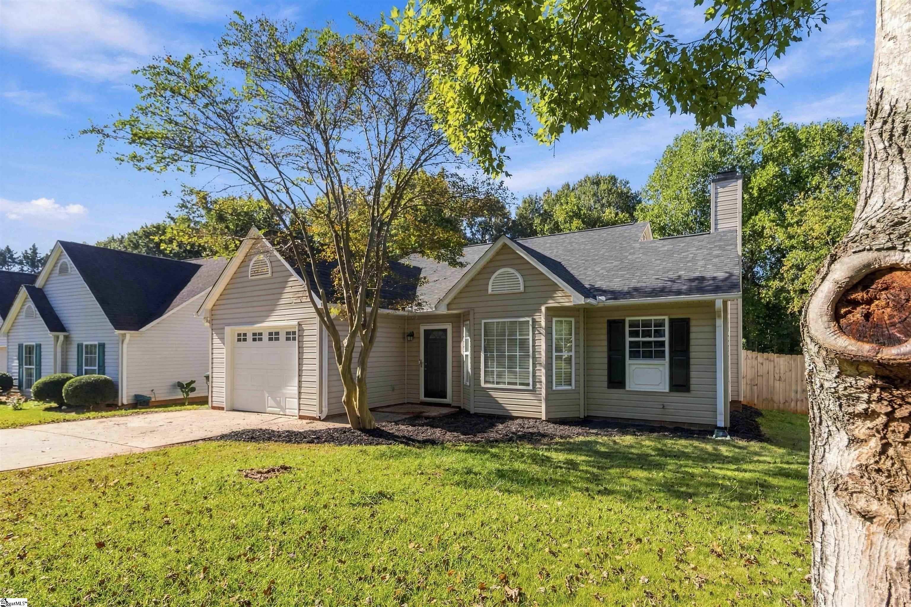 205 Riverside Chase Circle