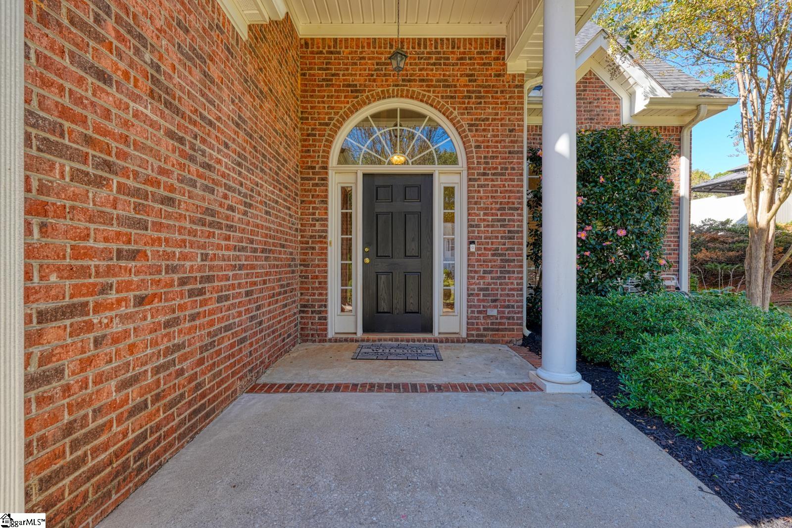 Real Estate Search 1 840 Laurelcreek Drive