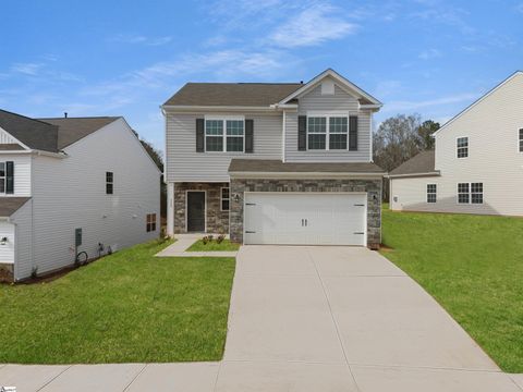 Photo of 113 Farmwell Drive, Woodruff, SC 29388 (MLS # 1584166)