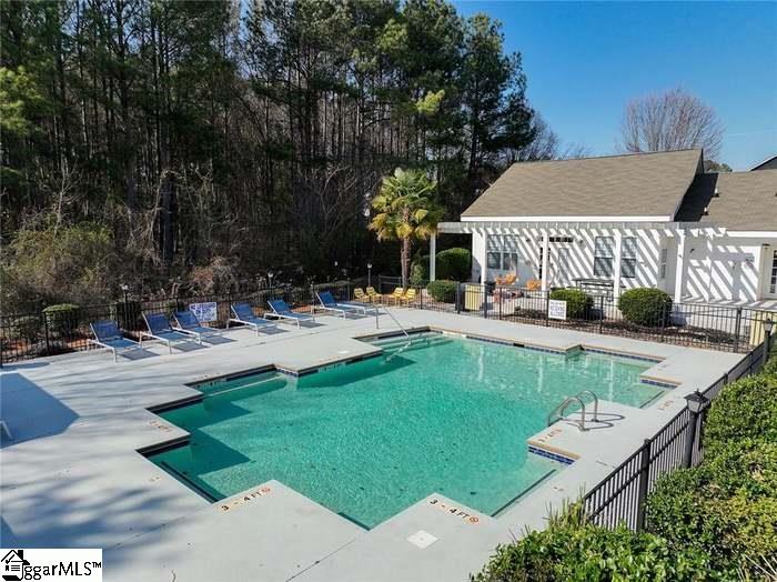 118 University Village Drive