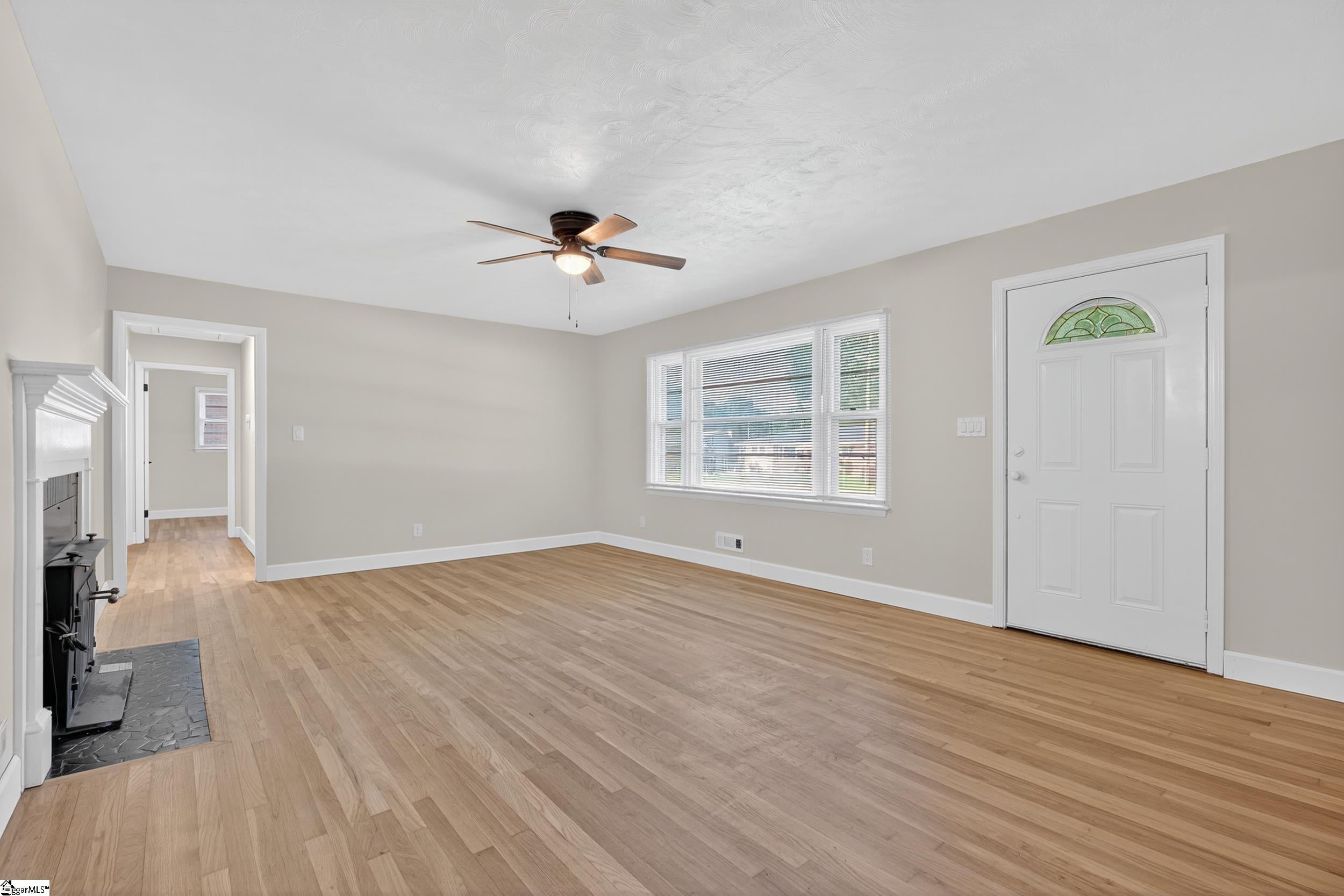 Real Estate Search 4 106 Keloy Street