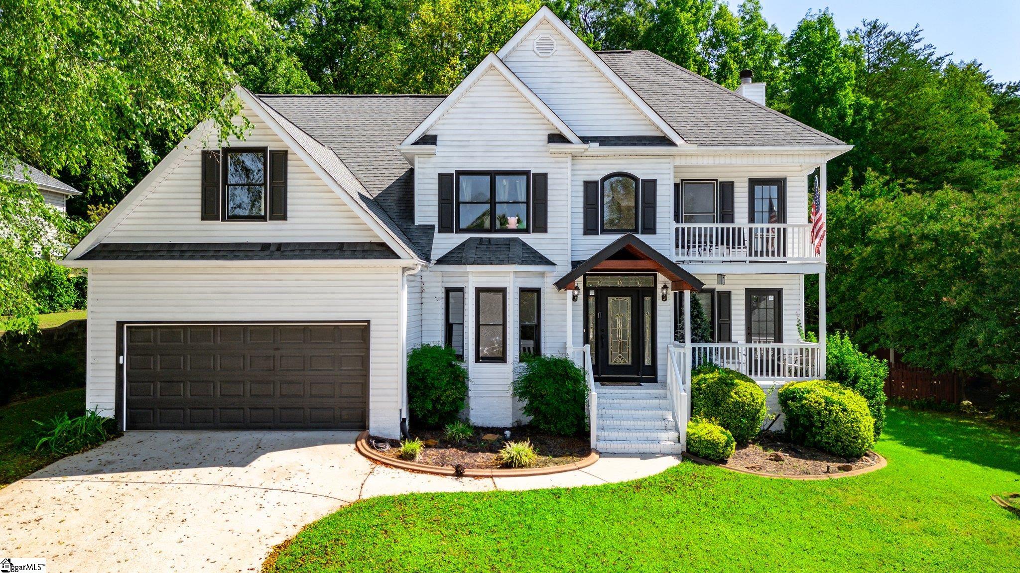 211 Stone River Way