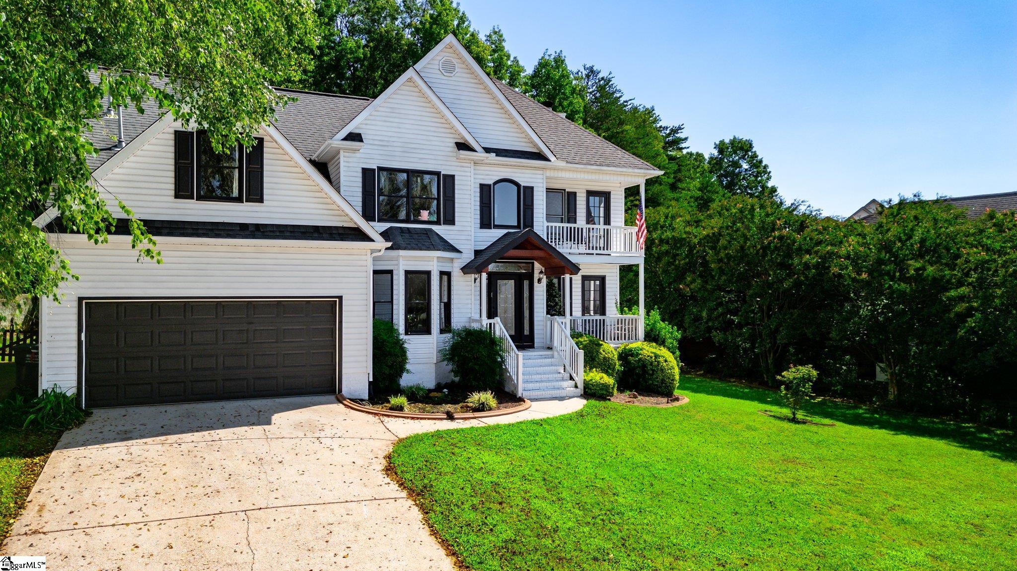 211 Stone River Way