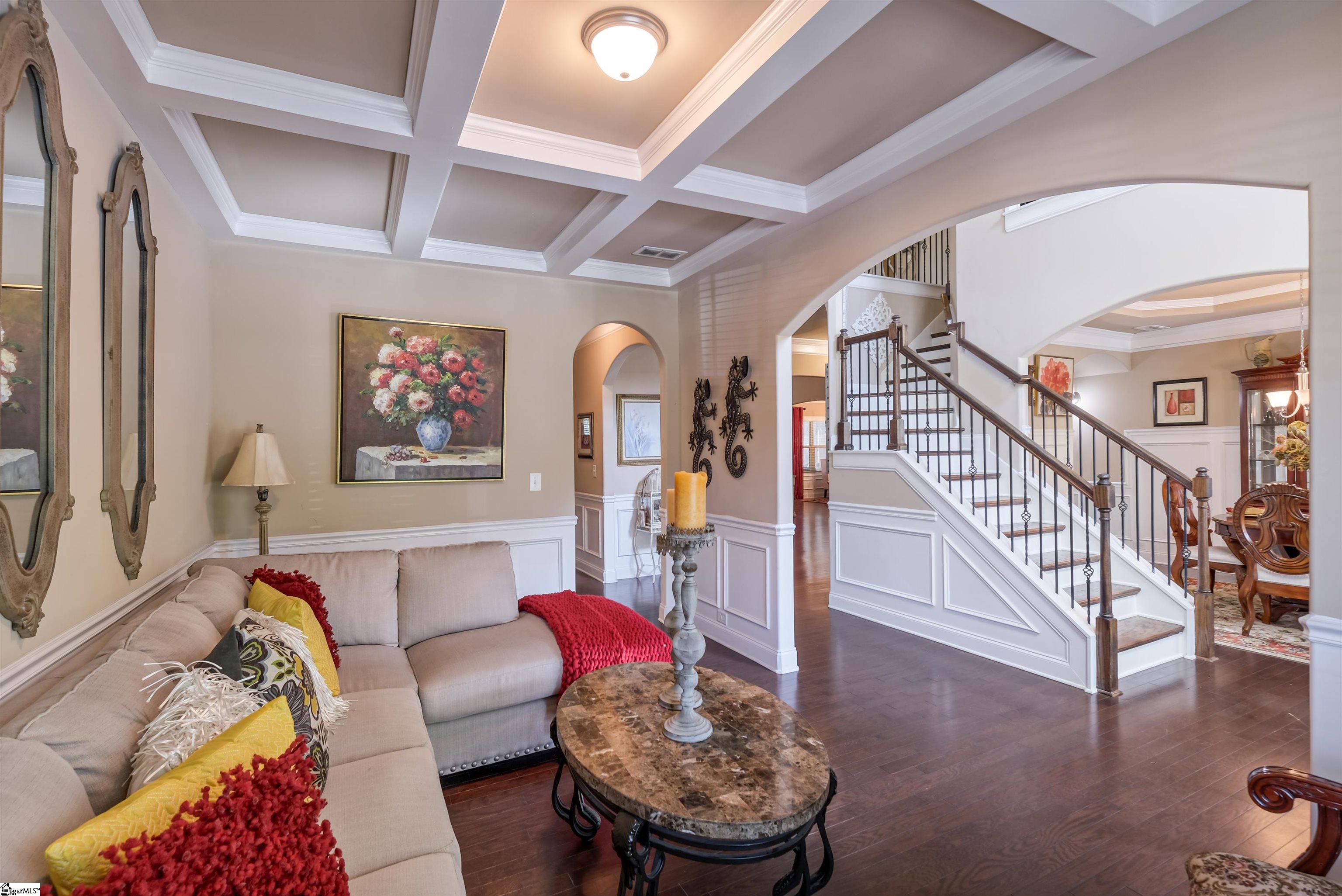 540 W Saddletree Drive