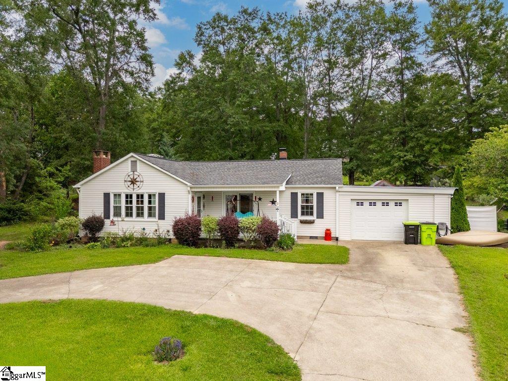 206 Mountain View Road