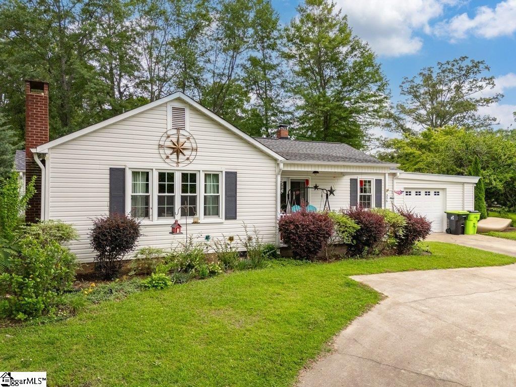 206 Mountain View Road