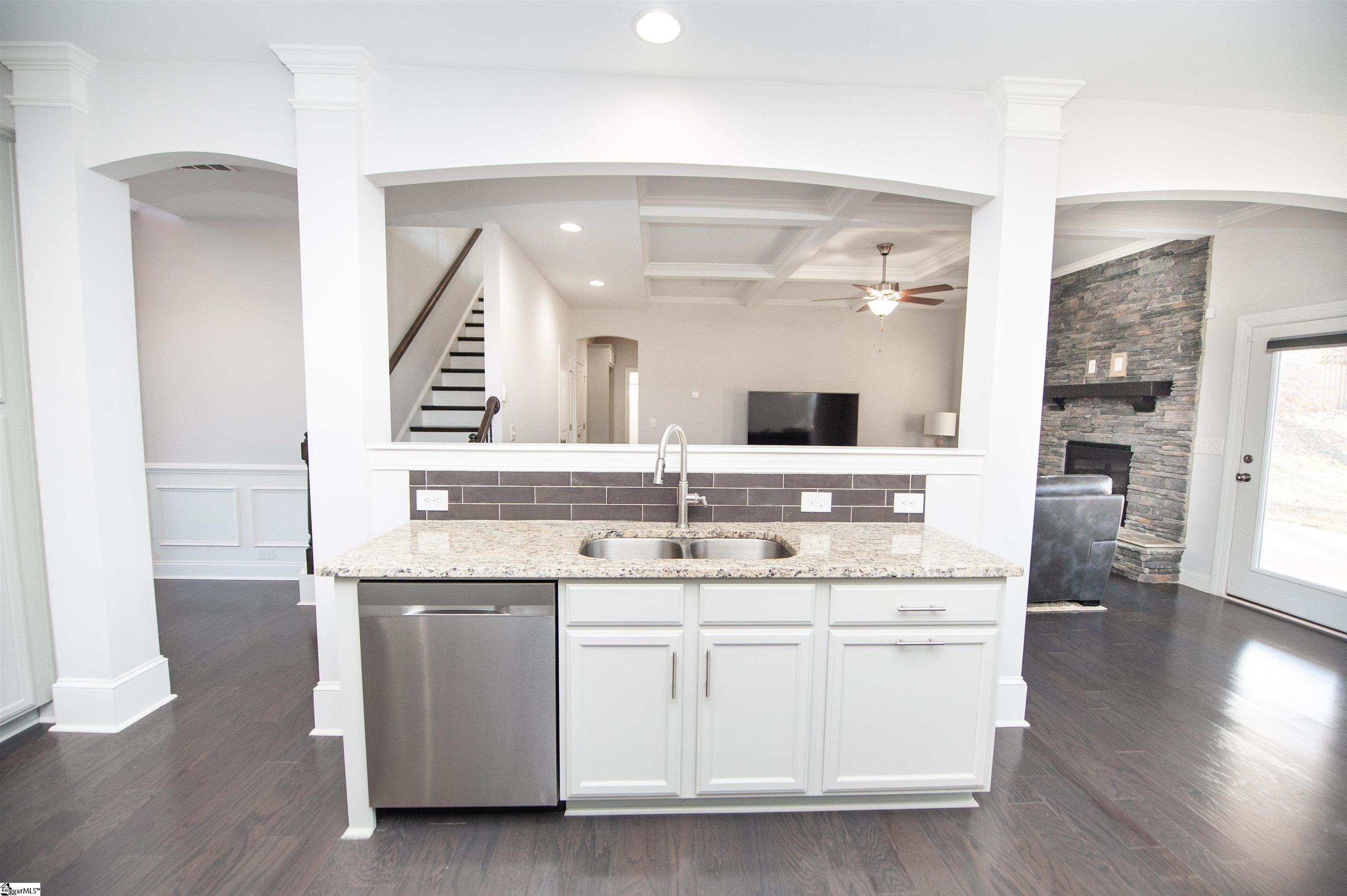 414 Chippendale Lane