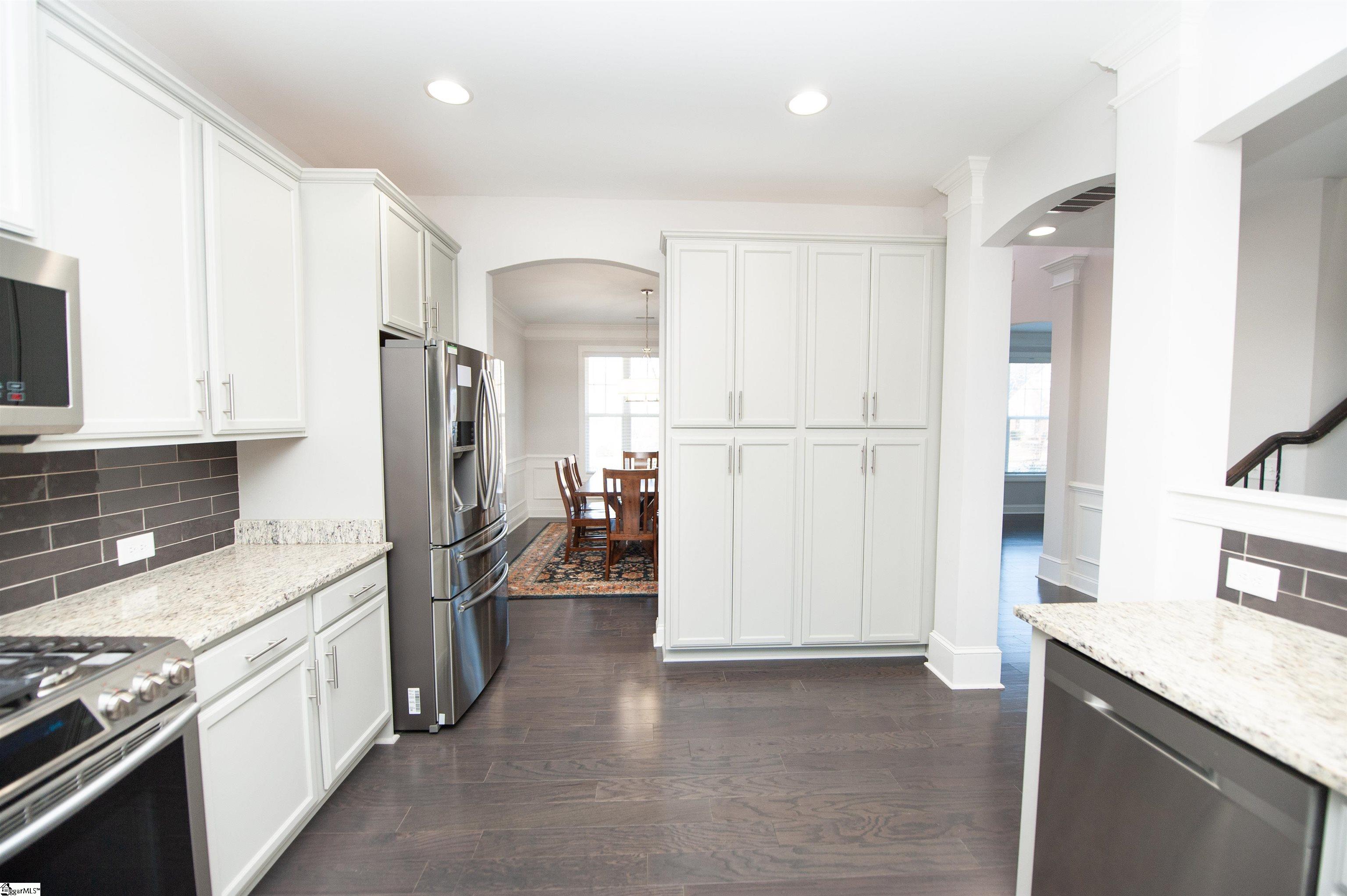 414 Chippendale Lane